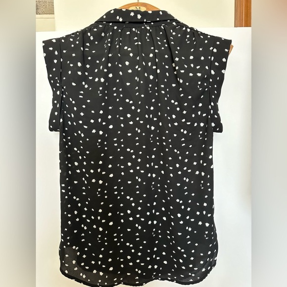 Women sleeveless black white blouse size S - Picture 2 of 7